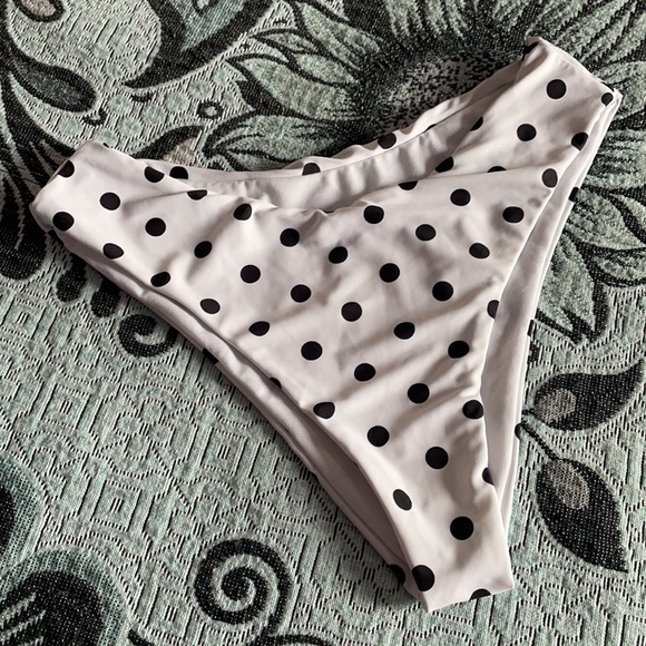 Zaful bikini - Picture 2 of 4